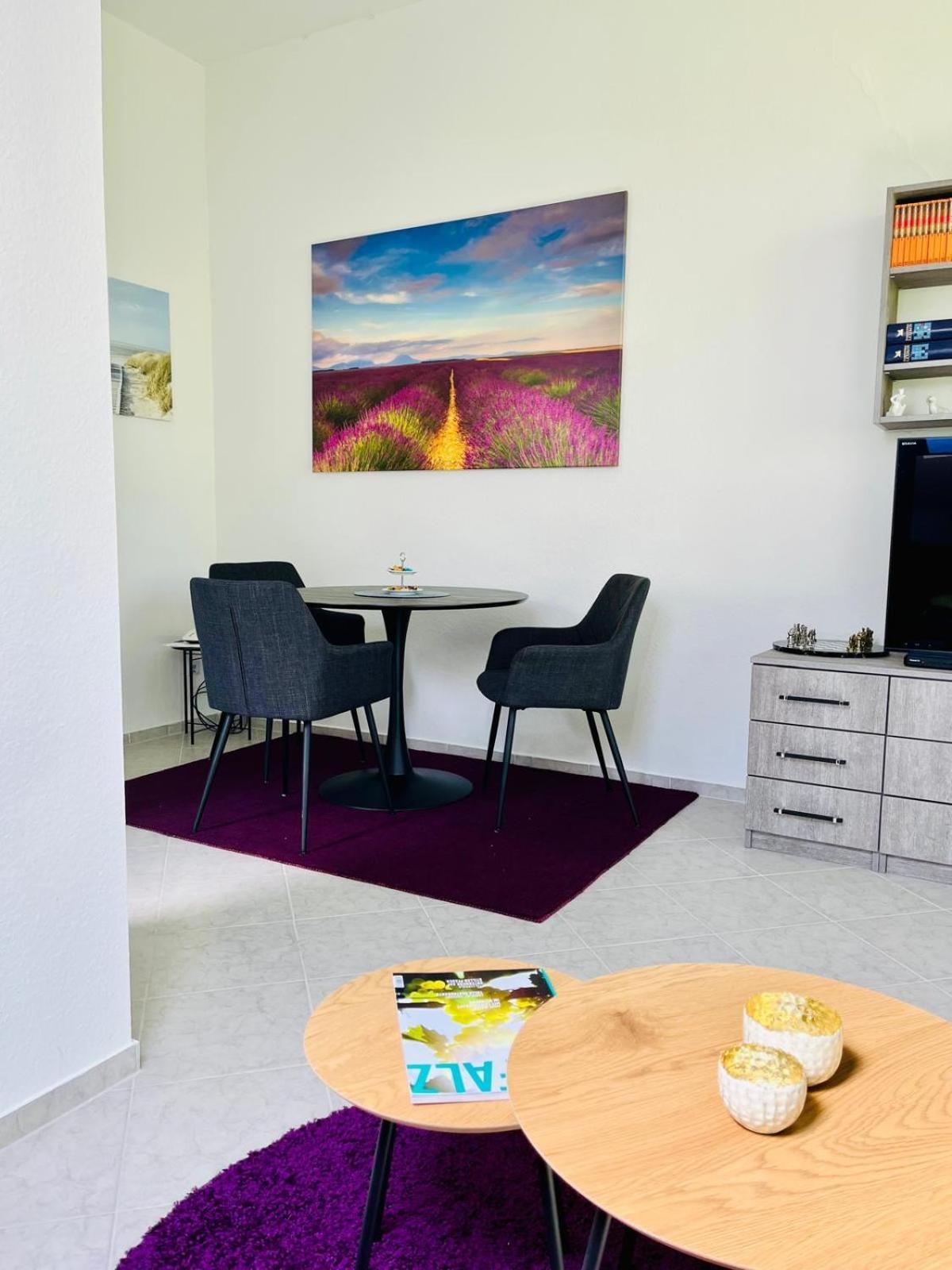 Zentrale Ferienwohnung Am Buhlschen Park In Дайдесхайм Экстерьер фото